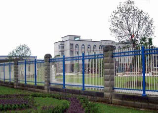 熱鍍鋅護(hù)欄 熱鍍鋅護(hù)欄