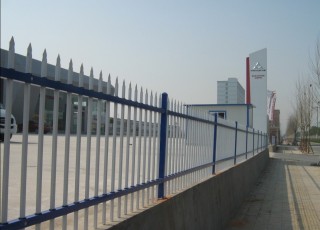 熱鍍鋅護(hù)欄 熱鍍鋅護(hù)欄