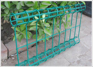 雙圈護(hù)欄網(wǎng) 雙圈護(hù)欄網(wǎng)